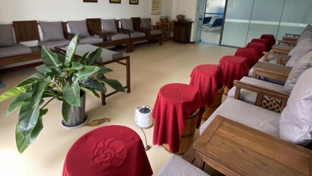 兰州6966集团中藏医医院足浴室