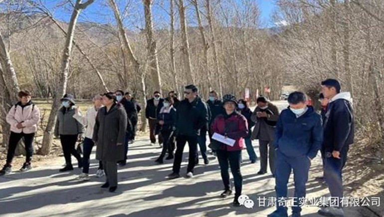 国度青稞精准扶贫农业尺度化示范项目顺利通过查核验收