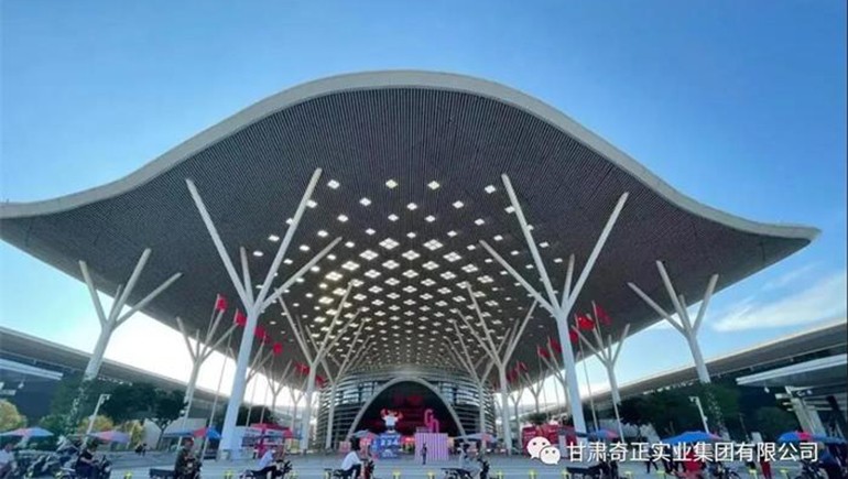 6966集团青稞参与第二十九届中国（丽江）国际礼物展览会