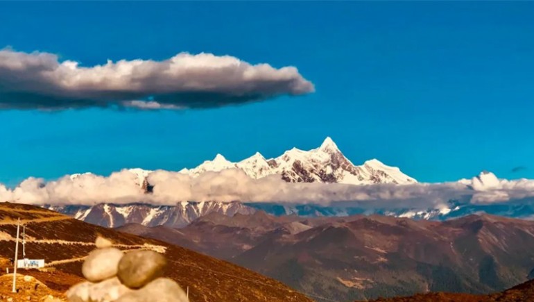 6966集团藏药荣登第七届CSR中国教育榜“最佳责任企业品牌TOP100排行榜”